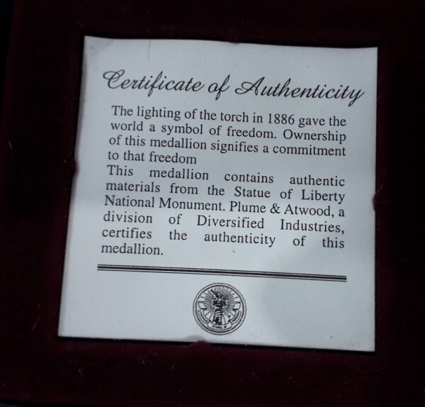Medalla Centenario de la Estatua de la Libertad 1886-1986 - Imagen 3