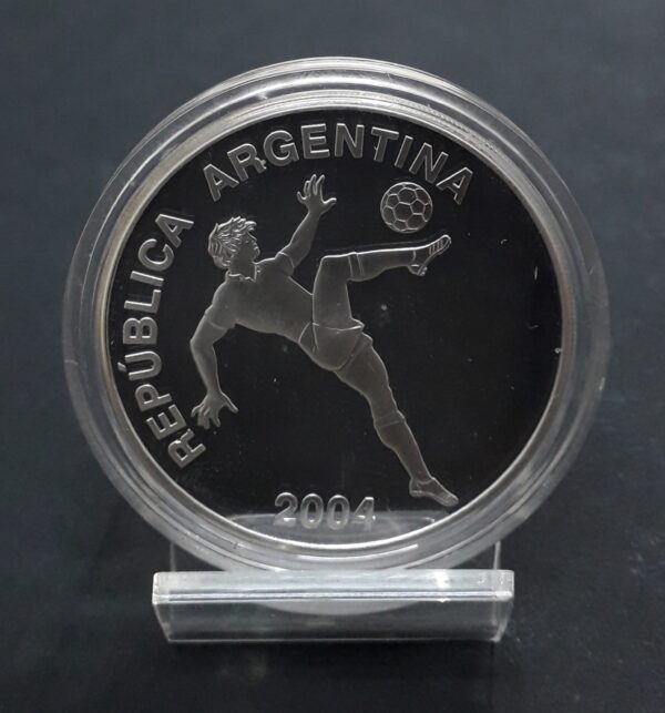 Argentina 5 Pesos Plata 2004 Mundial de Futbol Alemania 2006 CJ8.10 Proof Estuche y Certificado - Imagen 3